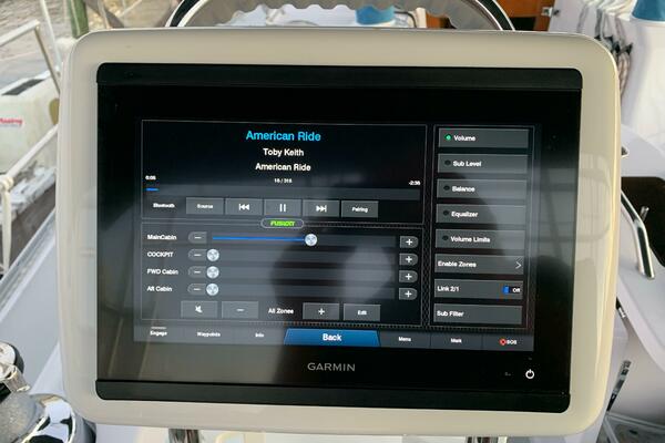 Here  amp  Now 44ft Catalina Yacht For Sale