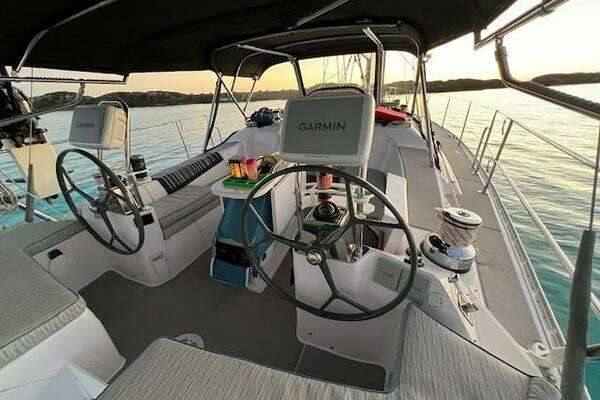 Catalina 445 Yacht For Sale