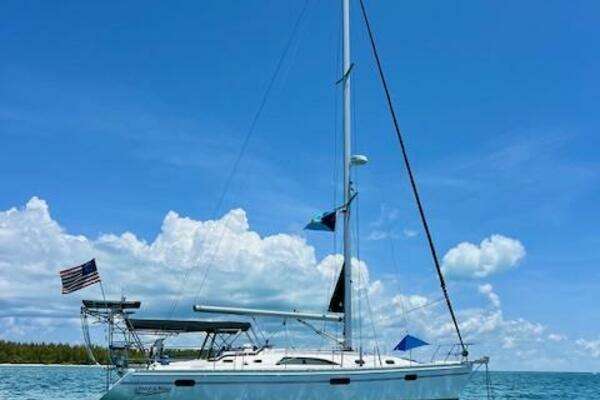 Catalina 445 Yacht For Sale