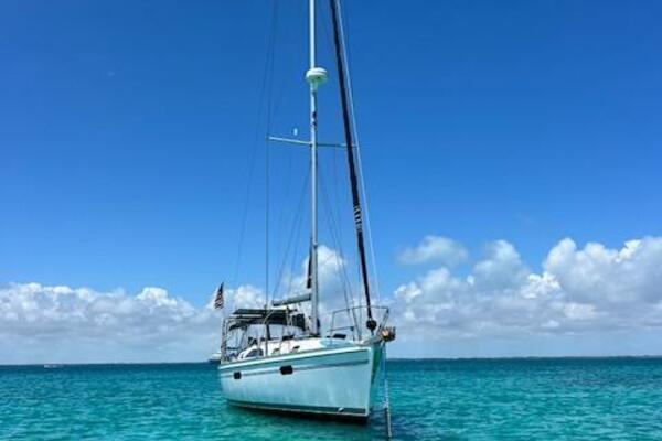 Here  amp  Now 44ft Catalina Yacht For Sale