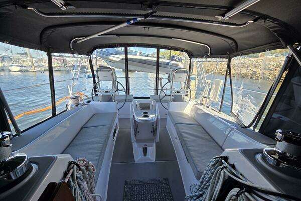 Catalina 445 Yacht For Sale