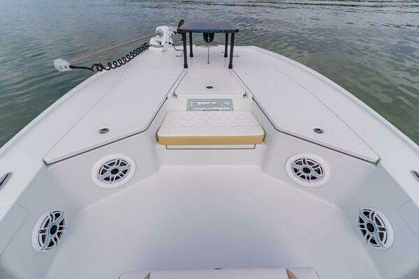 2026 Broadwater Boatworks 25