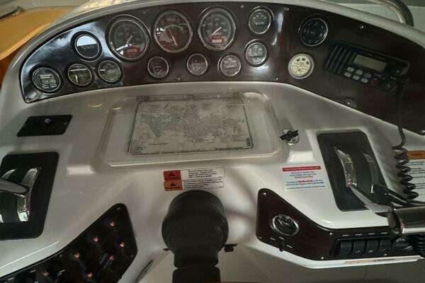 Photo of the 2003 Chris-Craft 328 Express Cruiser