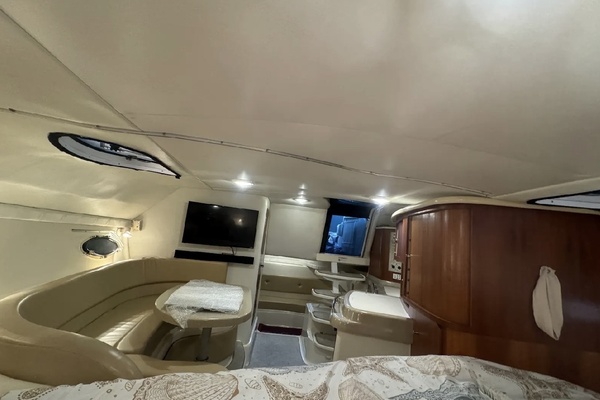 31ft Chris Craft Yacht For Sale