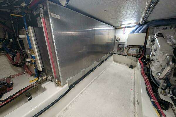 2015 American Tug 43