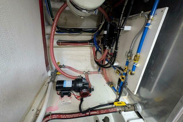 Firefly 43ft American Tug Yacht For Sale