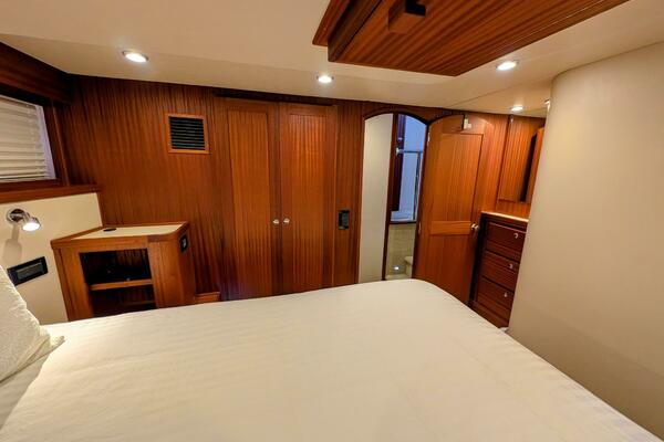 Firefly 43ft American Tug Yacht For Sale