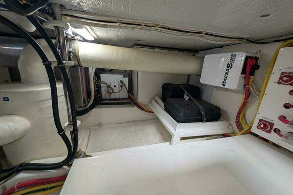 2015 American Tug 43