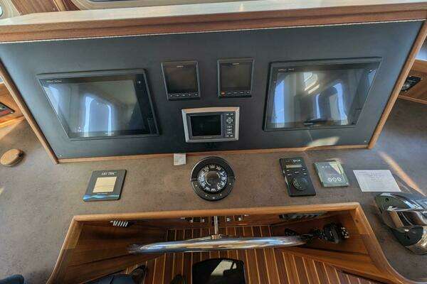 2015 American Tug 43