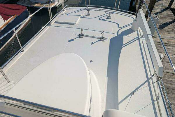 2015 American Tug 43