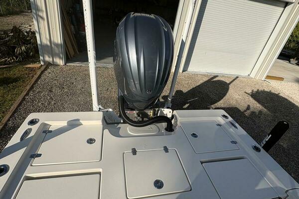 24ft Pathfinder Yacht For Sale