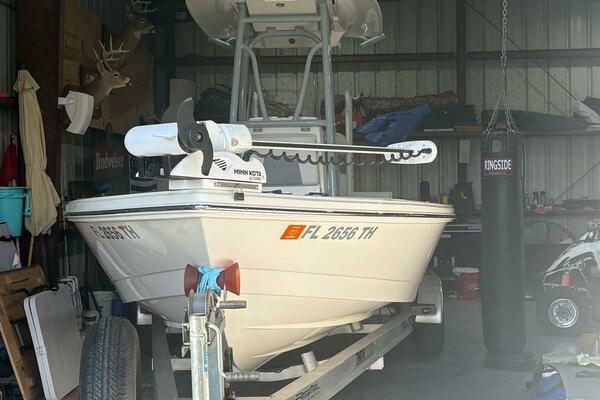 24ft Pathfinder Yacht For Sale