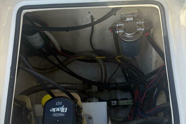 24ft Pathfinder Yacht For Sale