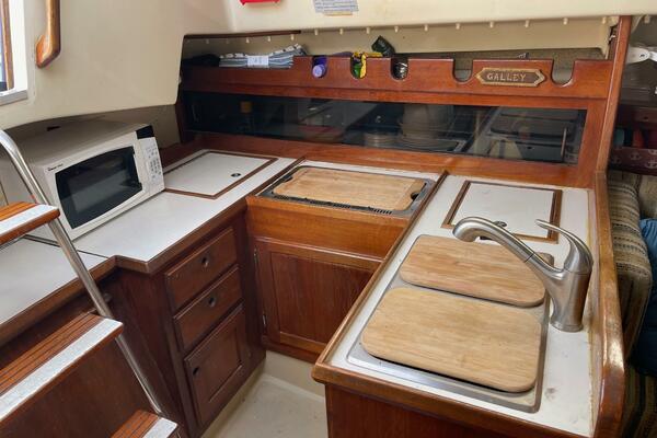 Meritage 34ft O Day Yacht For Sale