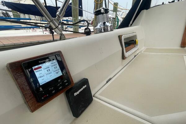 Meritage 34ft O Day Yacht For Sale