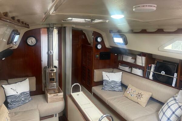 Meritage 34ft O Day Yacht For Sale