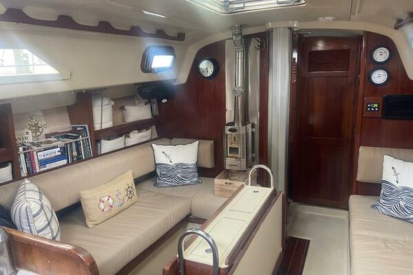 Meritage 34ft O Day Yacht For Sale