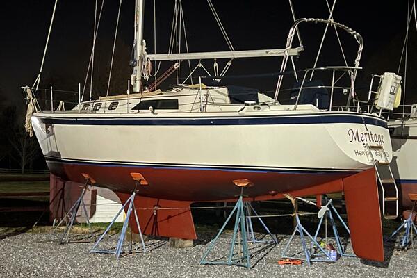 Meritage 34ft O Day Yacht For Sale