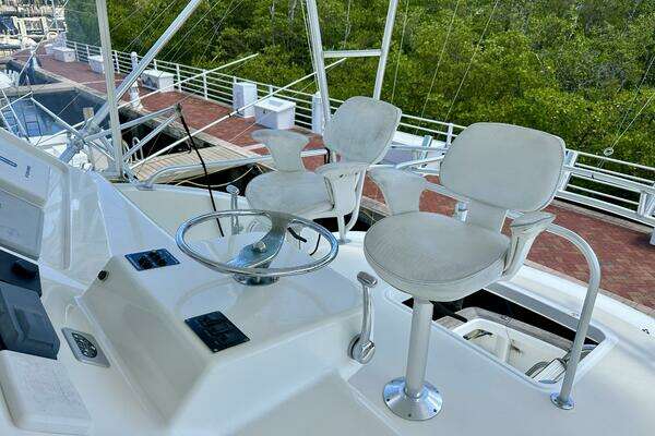 Ocean Yachts 50 Super Sport Yacht For Sale