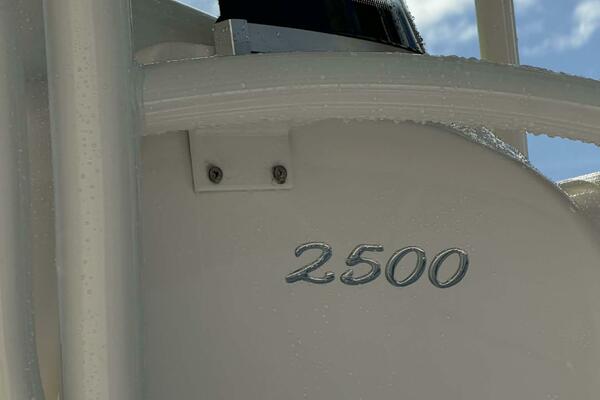 NautiGator 25ft Aquasport Yacht For Sale