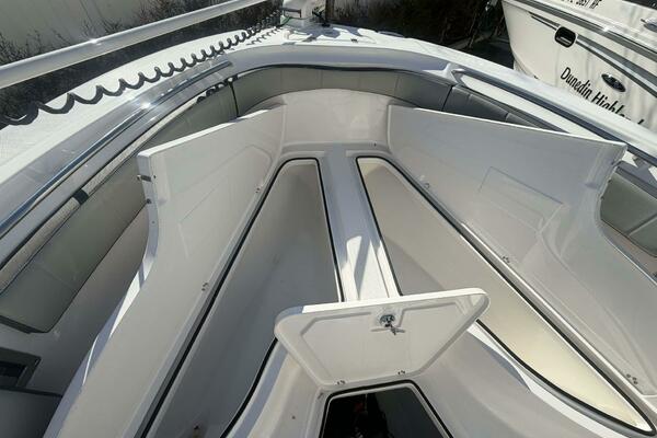 NautiGator 25ft Aquasport Yacht For Sale