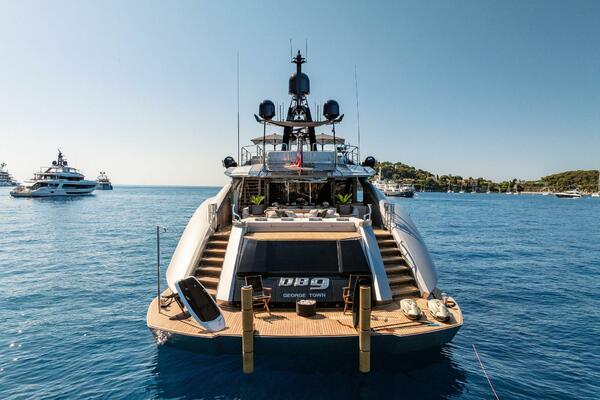 DB9 171ft Palmer Johnson