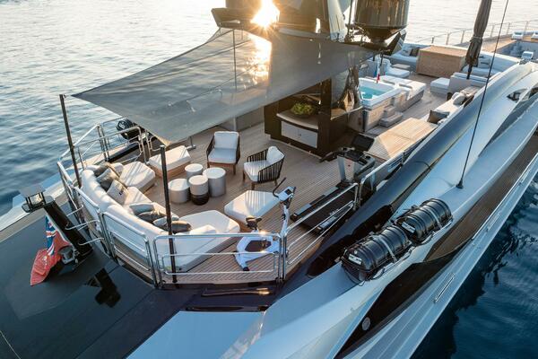 DB9 171ft Palmer Johnson