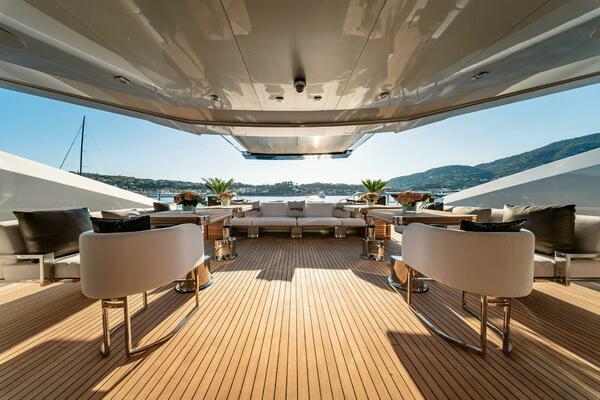 DB9 171ft Palmer Johnson