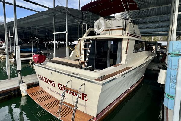 34ft Silverton Yacht For Sale