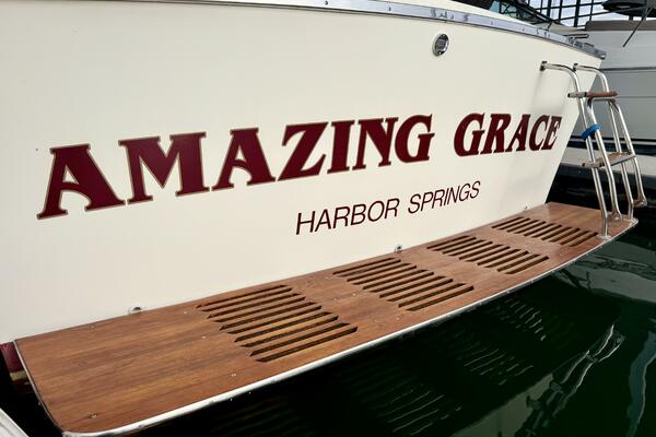 34ft Silverton Yacht For Sale