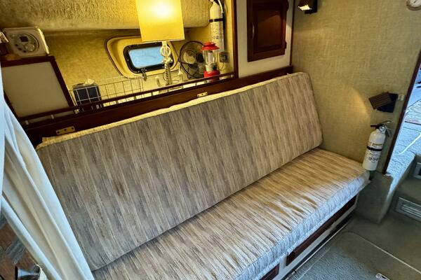 34ft Silverton Yacht For Sale