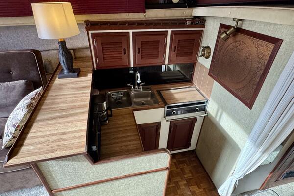 34ft Silverton Yacht For Sale