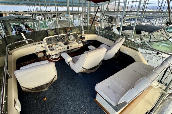 34ft Silverton Yacht For Sale