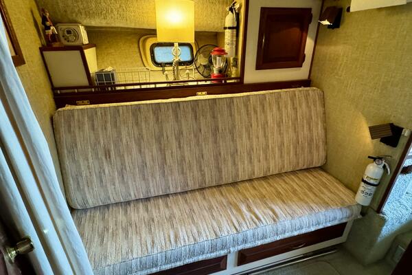 34ft Silverton Yacht For Sale