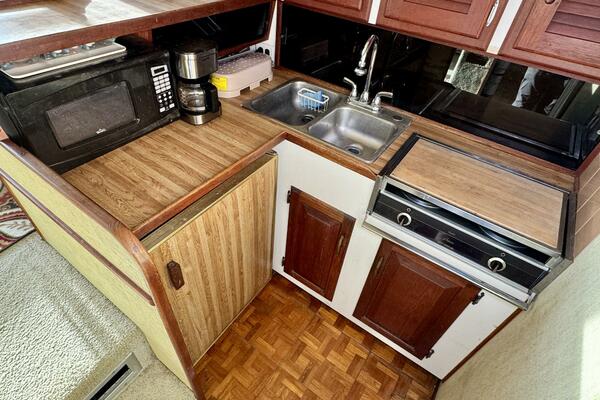 34ft Silverton Yacht For Sale