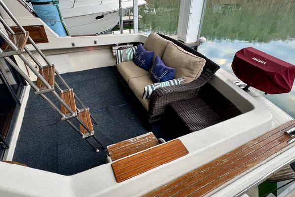 34ft Silverton Yacht For Sale