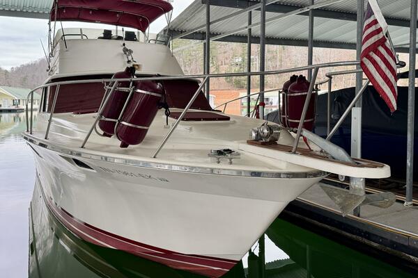34ft Silverton Yacht For Sale