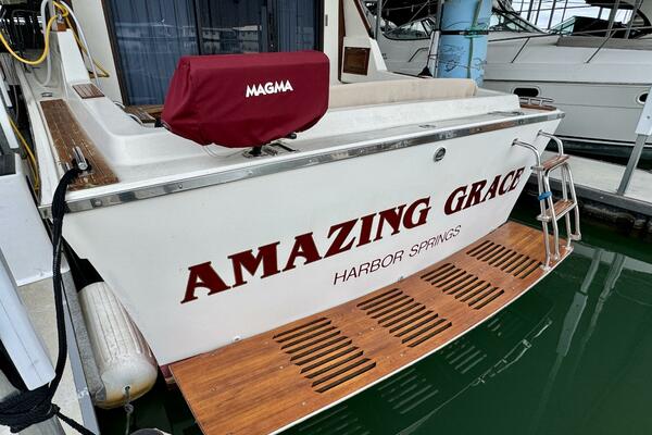 34ft Silverton Yacht For Sale