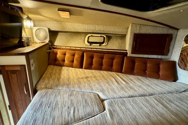 34ft Silverton Yacht For Sale