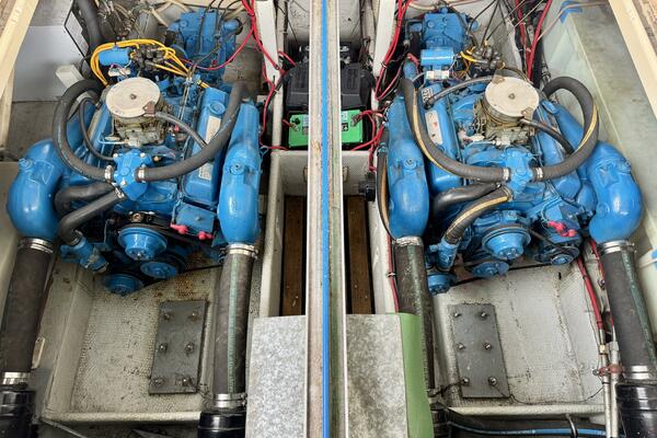 34ft Silverton Yacht For Sale