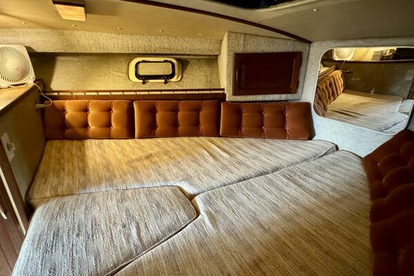 34ft Silverton Yacht For Sale