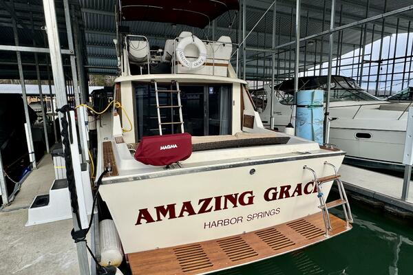 34ft Silverton Yacht For Sale