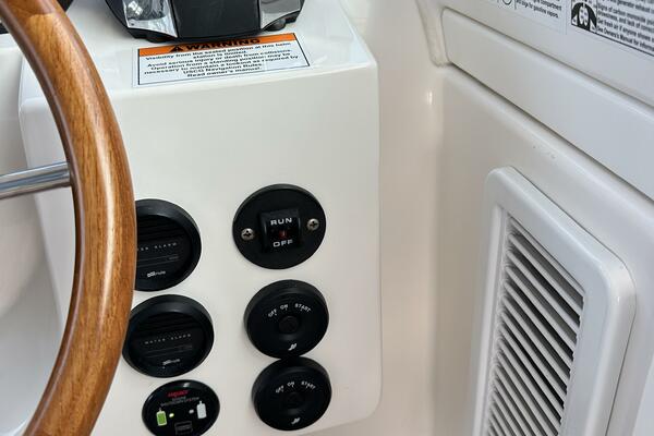 SHE S A LADY 39ft Back Cove Yacht For Sale