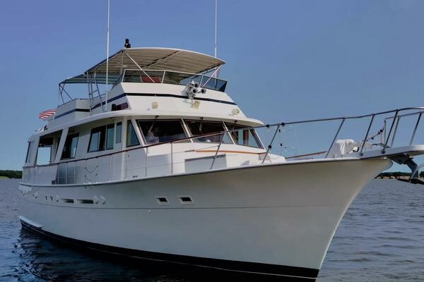 Summertime Lady 70ft Hatteras Yacht For Sale