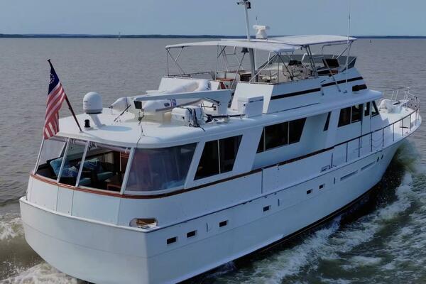 Summertime Lady 70ft Hatteras Yacht For Sale