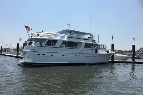 Summertime Lady 70ft Hatteras Yacht For Sale