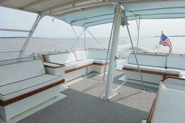 Hatteras Motoryacht Yacht For Sale