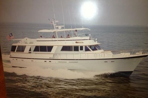 Summertime Lady 70ft Hatteras Yacht For Sale