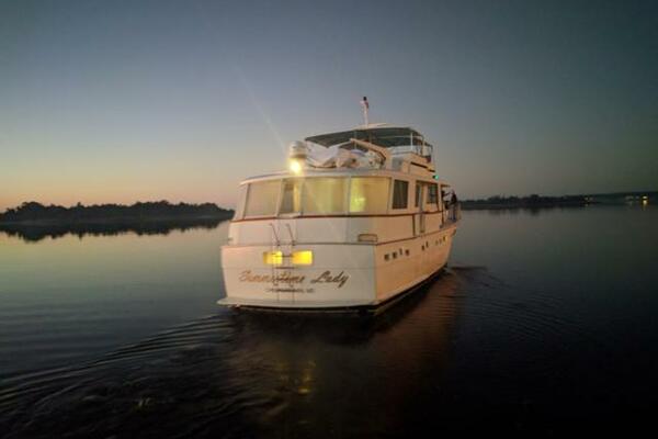 Summertime Lady 70ft Hatteras Yacht For Sale