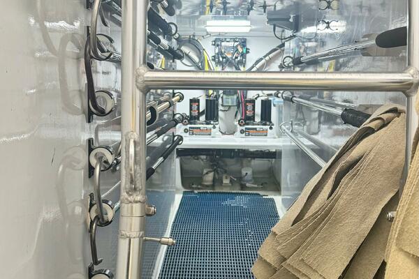 61ft Blackwell Yacht For Sale